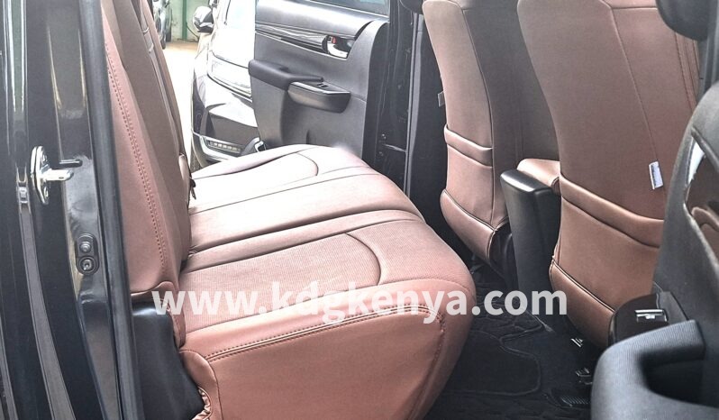 
								TOYOTA – HILUX (Z BLACK RALLY EDITION / 4WD) full									