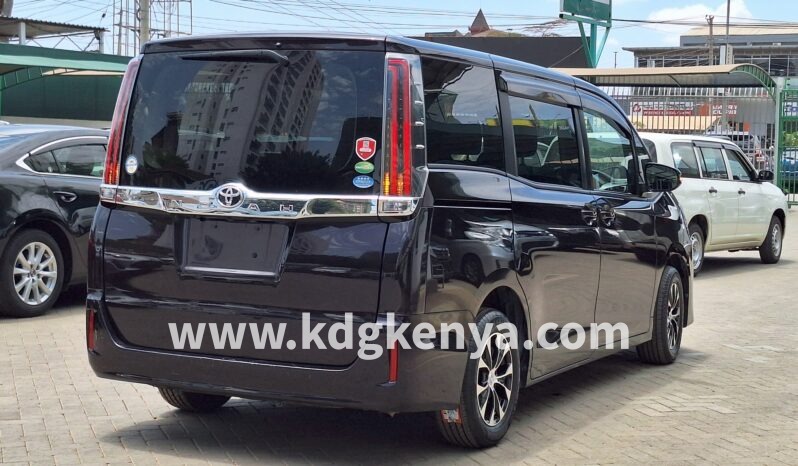 
								TOYOTA – NOAH (X / 7-SEATER) full									