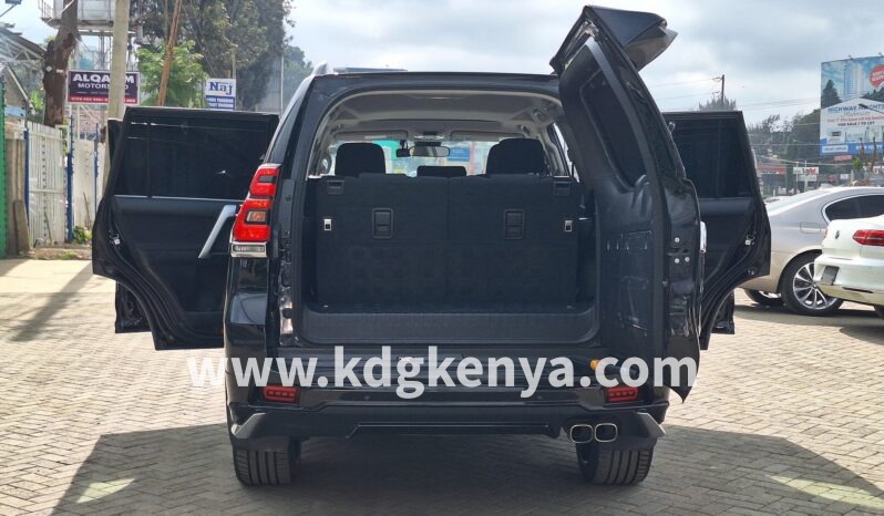 
								TOYOTA – LAND CRUISER PRADO (TX / 7 SEATER / 4WD) full									