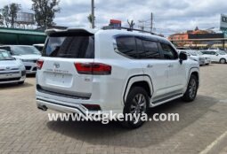 
										TOYOTA LAND- CRUISER (ZX) full									