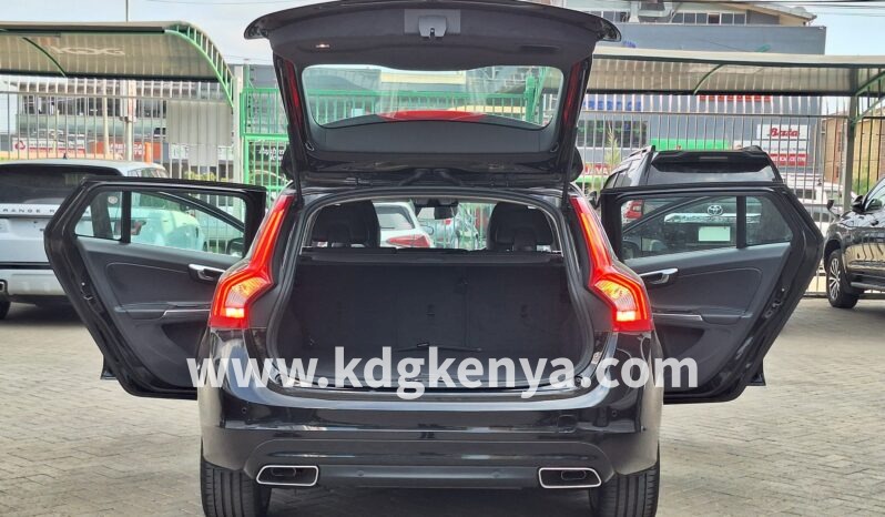 
								VOLVO – V60 (D4-CLASSIC / 2WD / EX-JAPAN) full									