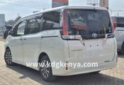 
										TOYOTA – ESQUIRE ( 7 SEATER) full									