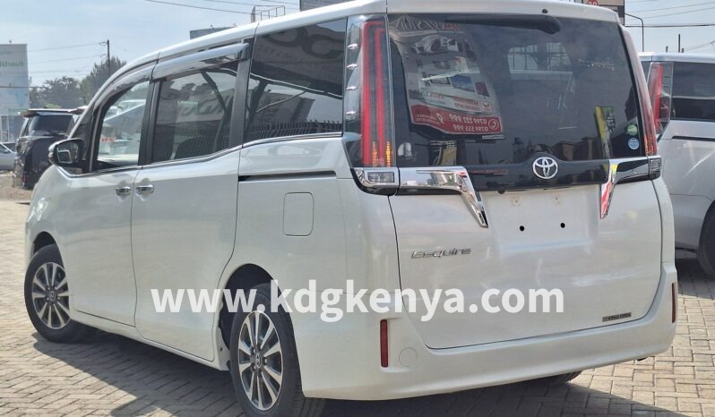 
								TOYOTA – ESQUIRE ( 7 SEATER) full									