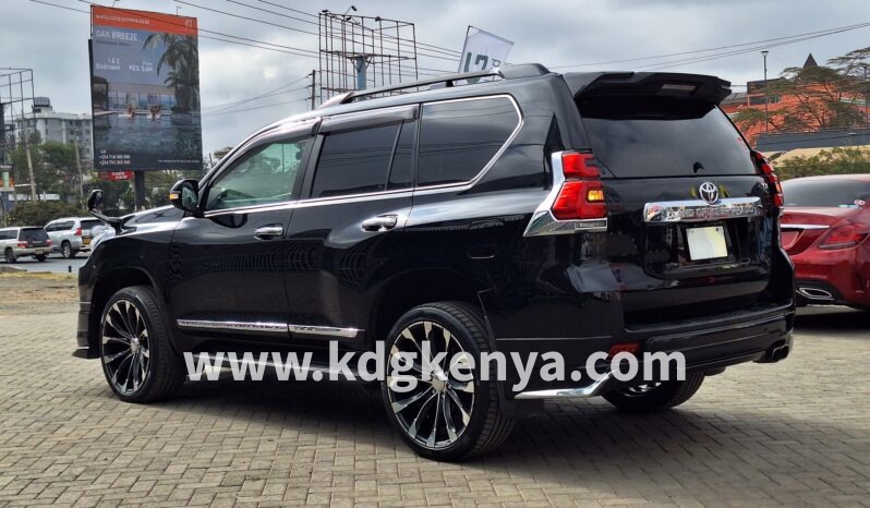 
								TOYOTA – LAND CRUISER PRADO (TX / 7 SEATER / 4WD) full									
