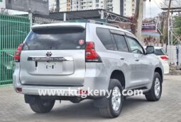 
										TOYOTA – LAND CRUISER PRADO (TX / 7SEATER / 4WD) full									