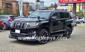 TOYOTA – LAND CRUISER PRADO (TX / 7 SEATER / 4WD)