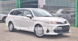 TOYOTA – FIELDER (Hybrid EX)