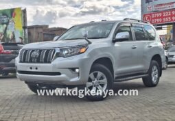 
										TOYOTA – LAND CRUISER PRADO (TX / 7SEATER / 4WD) full									