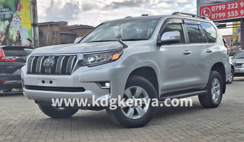 
								TOYOTA – LAND CRUISER PRADO (TX / 7SEATER / 4WD) full									