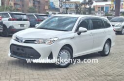 TOYOTA – FIELDER (Hybrid EX)