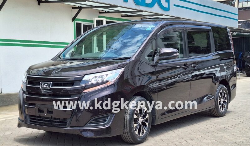 
								TOYOTA – NOAH (X / 7-SEATER) full									