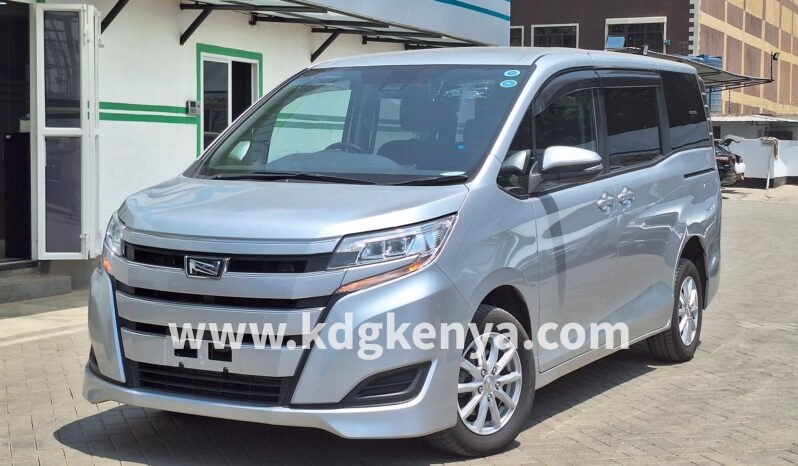 
								TOYOTA – NOAH (X / 7-SEATER) full									