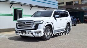 TOYOTA LAND- CRUISER (ZX)