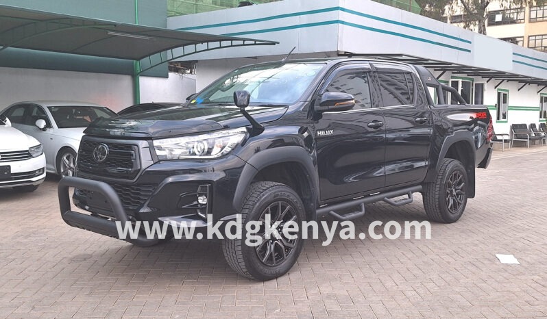 
								TOYOTA – HILUX (Z BLACK RALLY EDITION / 4WD) full									