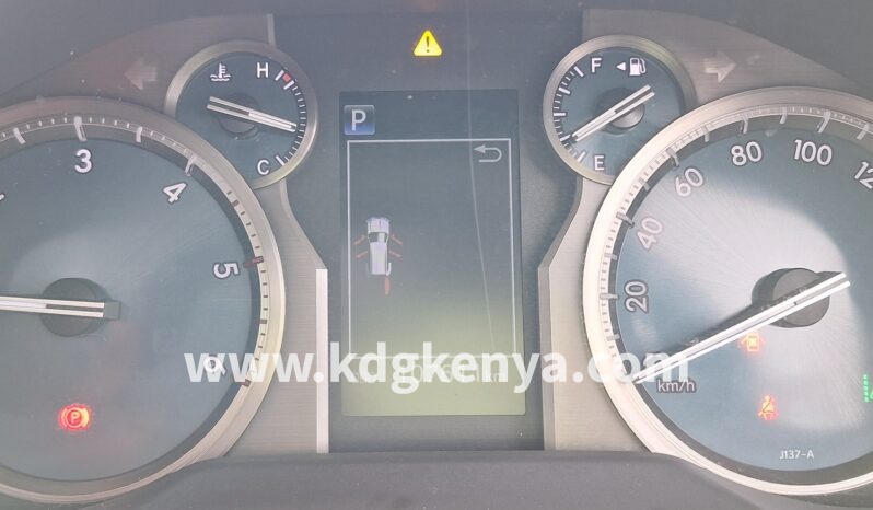 
								TOYOTA – LAND CRUISER PRADO (TX / 7 SEATER / 4WD) full									