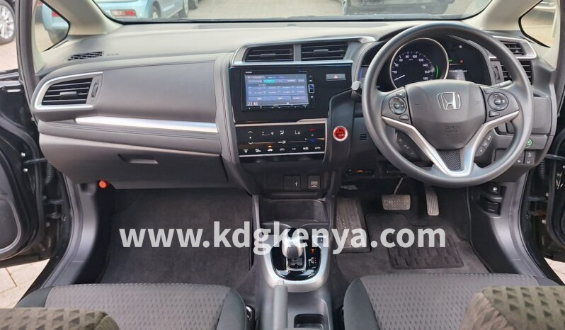 
								HONDA – FIT (HYBRID) full									