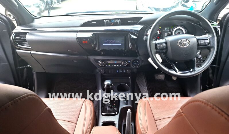 
								TOYOTA – HILUX (Z BLACK RALLY EDITION / 4WD) full									