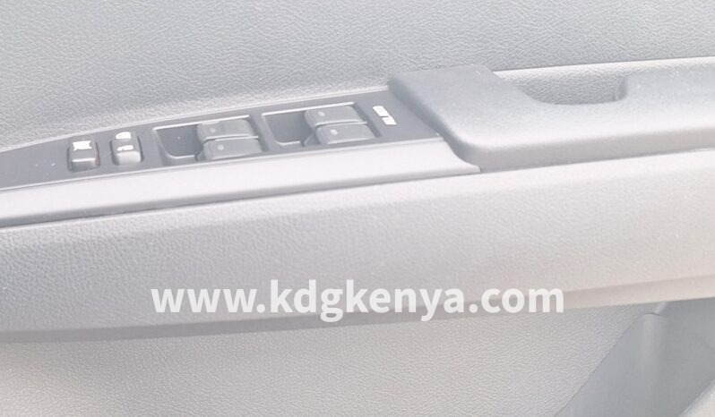 
								TOYOTA – FIELDER (Hybrid EX) full									