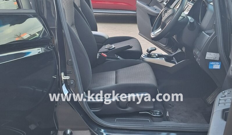 
								HONDA – FIT (HYBRID) full									