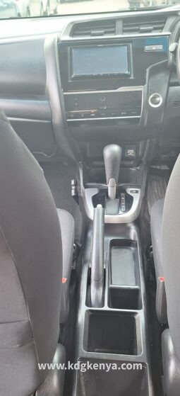 
										HONDA – FIT (HYBRID / 4WD) full									