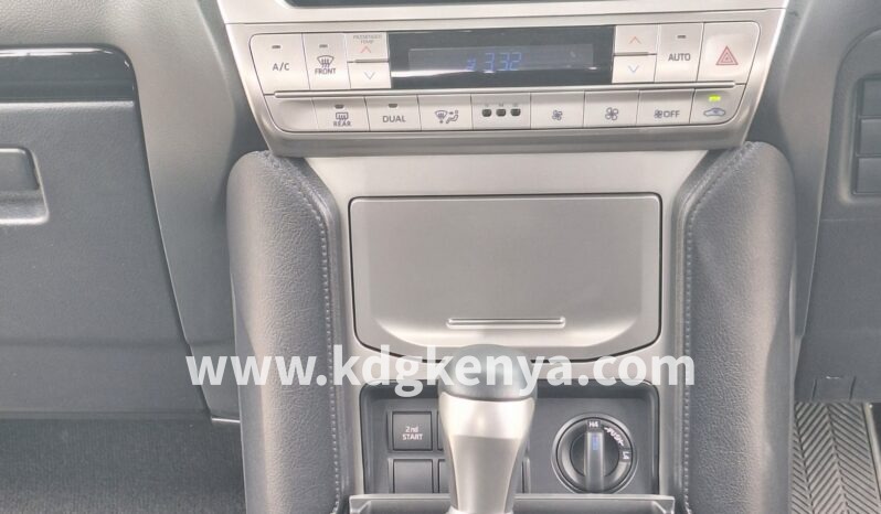 
								TOYOTA – LAND CRUISER PRADO (TX) full									