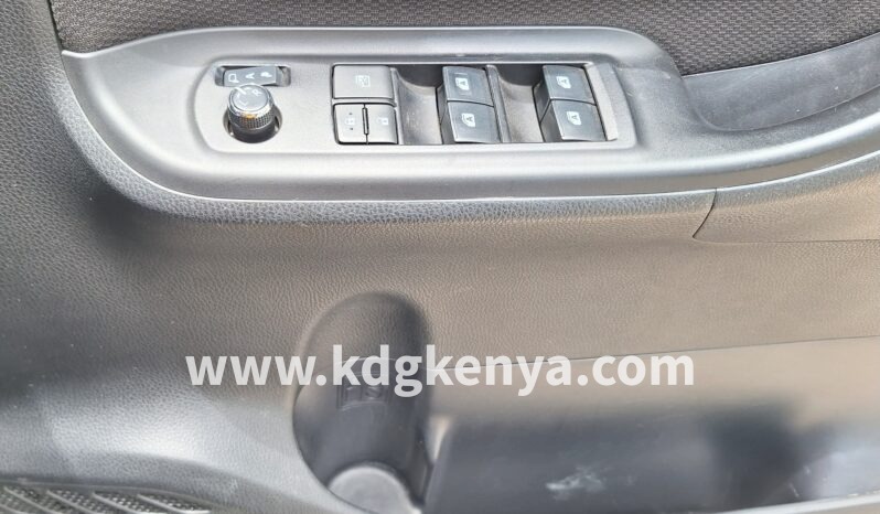 
								TOYOTA – NOAH (X / 7-SEATER) full									