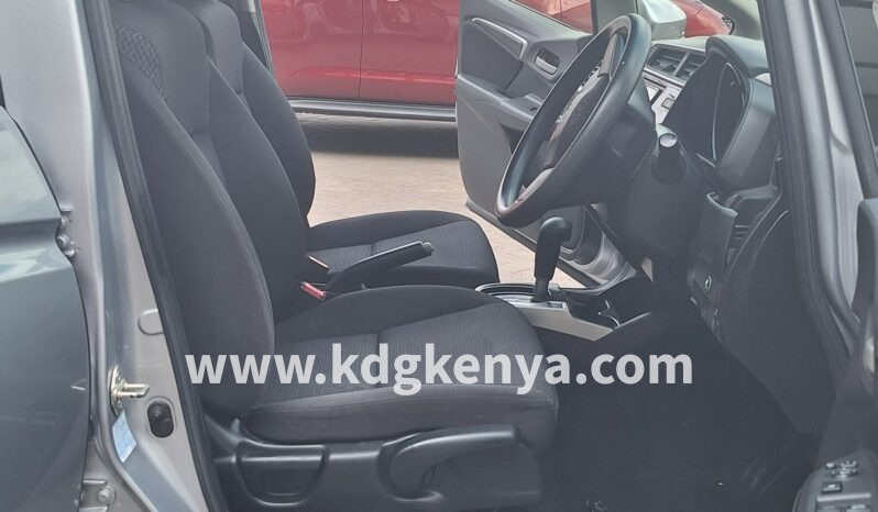 
								HONDA – FIT (HYBRID / 4WD) full									