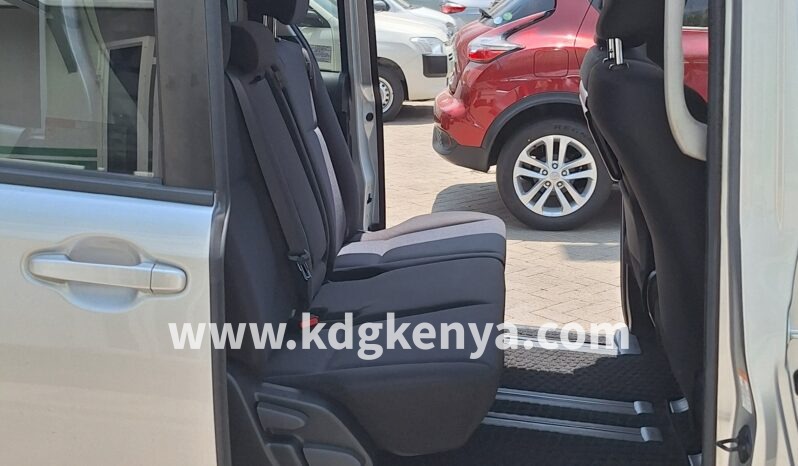 
								TOYOTA – NOAH (X / 7-SEATER) full									