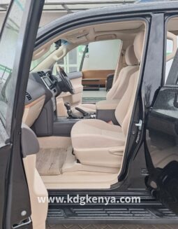 
TOYOTA – LAND CRUISER PRADO (TX / 4WD / 7SEATER) full									