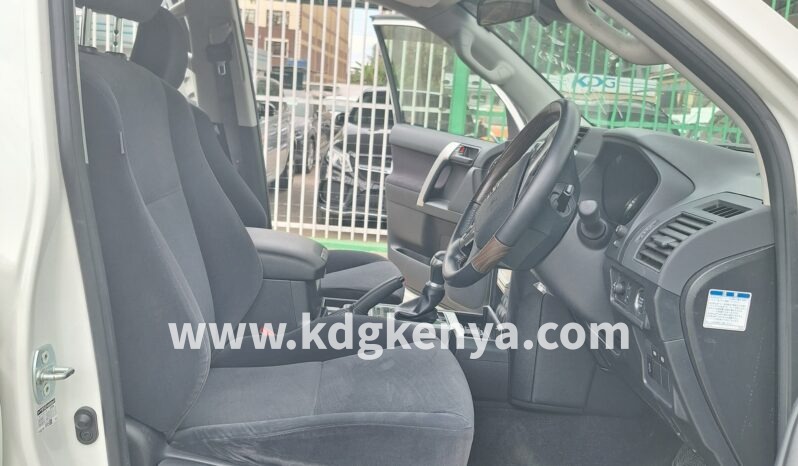 
								TOYOTA – LAND CRUISER PRADO (TX) full									