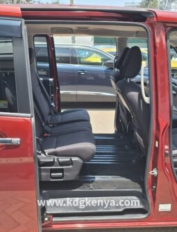 
										NISSAN – SERENA (X V SELECTION / 8 SEATER) full									