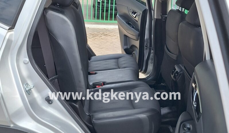 
								NISSAN – XTRAIL (20 Xi / 4WD) full									