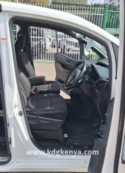 
										TOYOTA – ESQUIRE ( 7 SEATER) full									