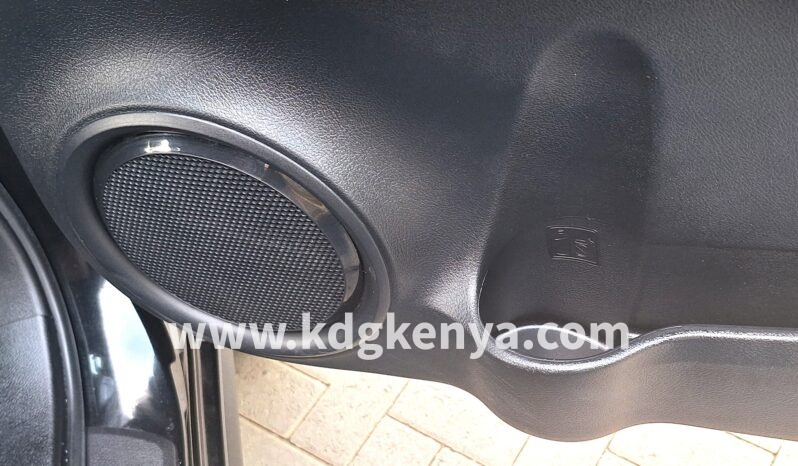 
								TOYOTA – HILUX (Z BLACK RALLY EDITION / 4WD) full									