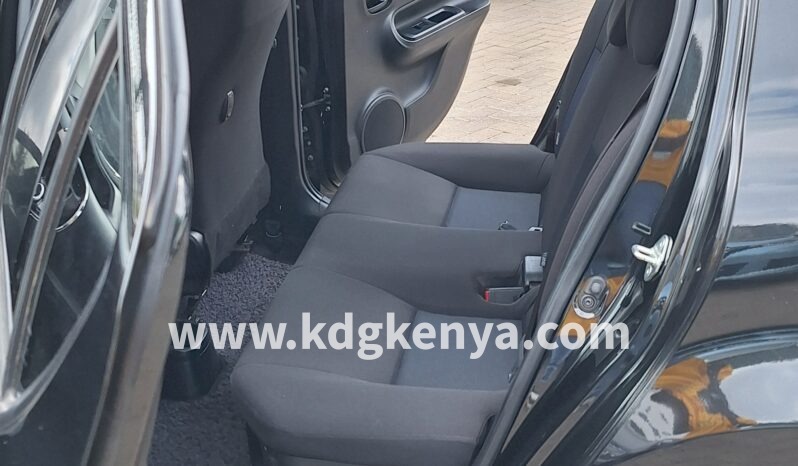 
								TOYOTA – AQUA (HYBRID) full									