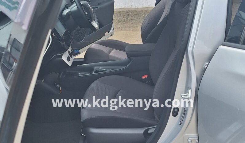 TOYOTA – PRIUS (S SAFETY PLUS / 1.8L HYBRID) full