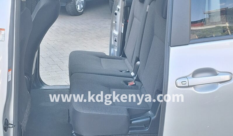 
TOYOTA – SIENTA (X V Package) full									