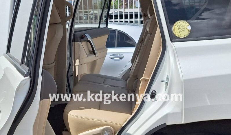 TOYOTA – LAND CRUISER PRADO (TX / 7 SEATER / 4WD) full
