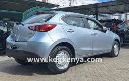 
										MAZDA – DEMIO (13C / 4WD) full									