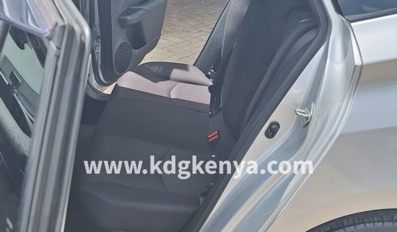 TOYOTA – PRIUS (S SAFETY PLUS / 1.8L HYBRID) full