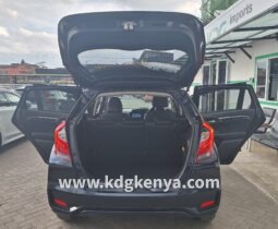 HONDA – FIT (1.3L HYBRID / 4WD) full