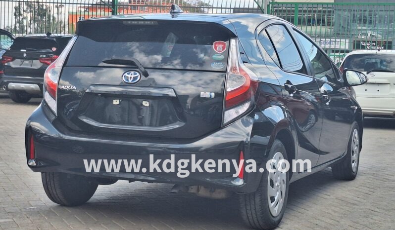 
TOYOTA – AQUA (1.5L HYBRID) full									