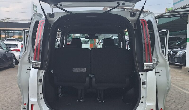 
								TOYOTA – ESQUIRE (XI / 6 SEATER) full									