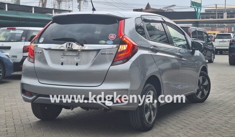 
								HONDA – FIT (HYBRID F / 4WD) full									