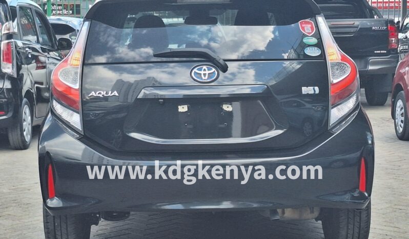 
TOYOTA – AQUA (1.5L HYBRID) full									