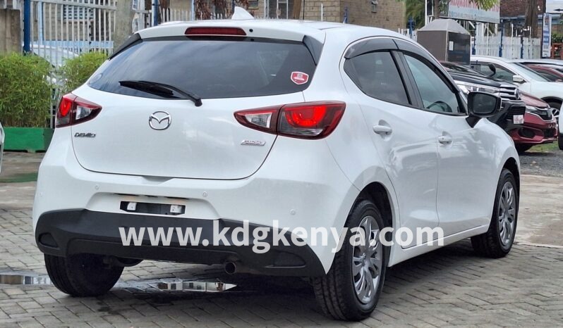 MAZDA – DEMIO (15S) full