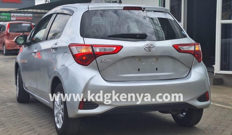 TOYOTA – VITZ (NON – HYBRID BASE TRIM) full