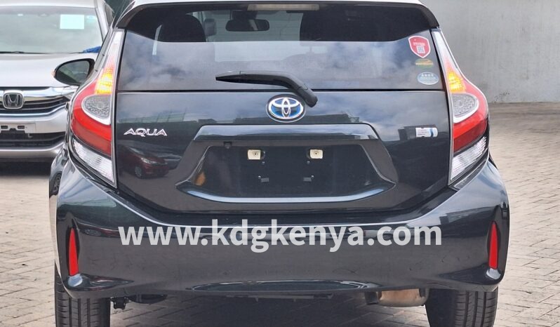 
								TOYOTA – AQUA (HYBRID) full									