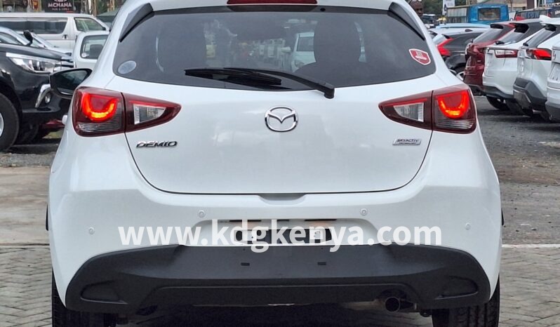 MAZDA – DEMIO (15S) full