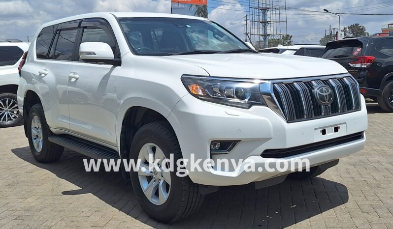 
								TOYOTA  – LAND CRUISER PRADO (TX / 5 SEATER / 4WD) full									